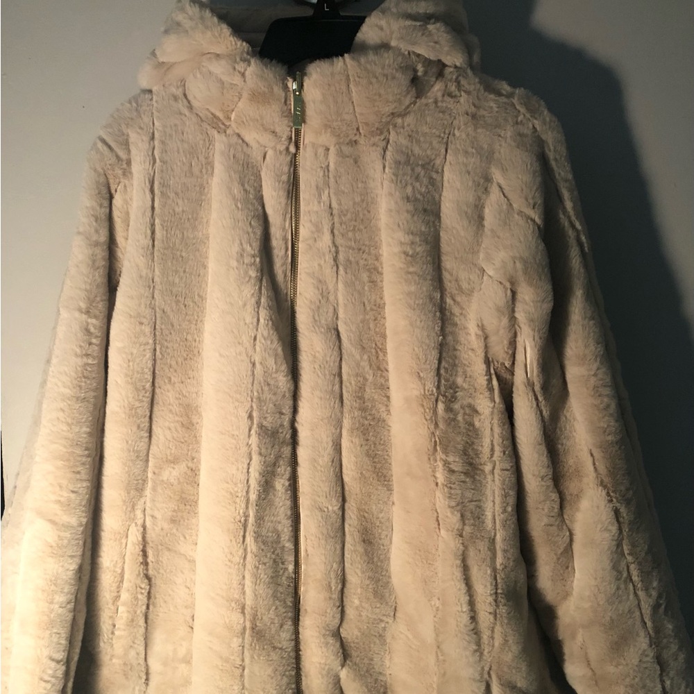 IMAN Reversible Cream Teddy Jacket